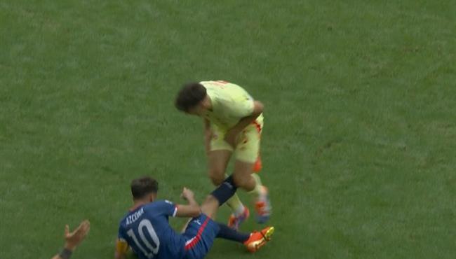 طرد لاعب الدومينيكان بعد ضرب كوبارسي بأولمبياد باريس