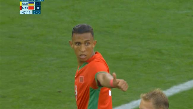 سفيان رحيمي كاد ان يسجل هدف في مرمي أوكرانيا