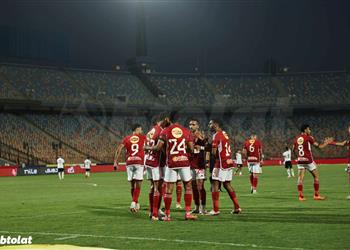 الأهلي المتصدر في مواجهة قوية أمام سيراميكا كليوباترا بـ الدوري المصري