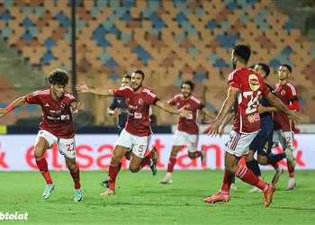 فيديو الأهلي يسجل هدفين خلال دقيقة واحدة أمام سيراميكا كليوباترا في الدوري