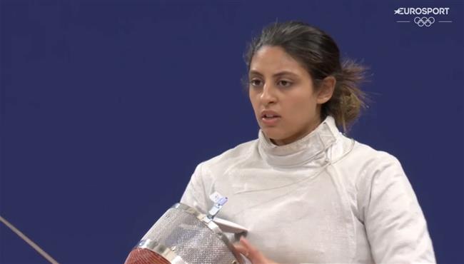 لحظة خسارة ندى حافظ في دور الـ 16 في سلاح المبارزة بـ اولمبياد باريس 2024