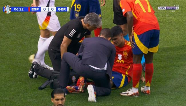 اصابة بيدري وخروجة بعد تدخل عنيف من توني كروس في مباراة اسبانيا والمانيا