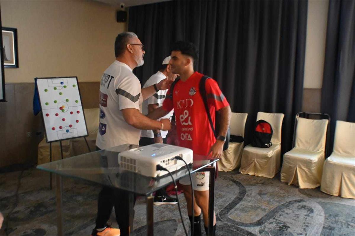 زيزو ينضم لمعسكر منتخب مصر الاولمبي