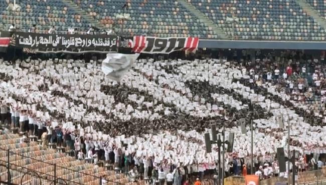 جماهير الزمالك تستمر في نعي لاعبها السابق احمد رفعت