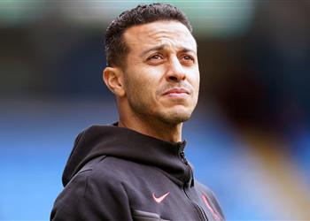 موندو ديبورتيفو تياجو ألكانتارا يقترب من العودة إلى برشلونة