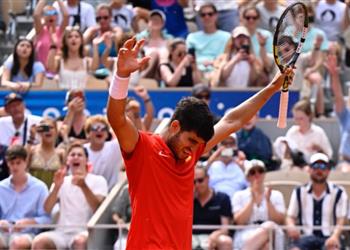 ألكاراز يهزم الأمريكي تومي بول ويتأهل لنصف نهائي منافسات التنس بأولميباد باريس