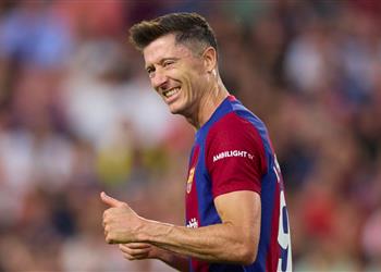 ليفاندوفسكي مبابي لاعب عظيم ونهاية تشافي لم تكن مثالية