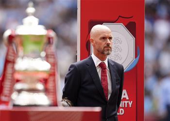 تين هاج بعد خسارة مانشستر يونايتد أمام مانشستر سيتي نشعر بالألم