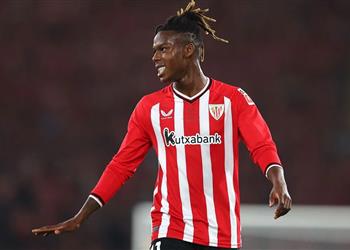 نيكو ويليامز يبلغ برشلونة بموقفه من الانتقال للفريق