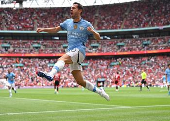 برناردو سيلفا رد ا على هجوم جمهور مانشستر يونايتد ضده سعيد بتصرفي