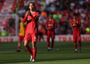 فان دايك ي علق على مستقبله مع ليفربول وتحديات الموسم الجديد