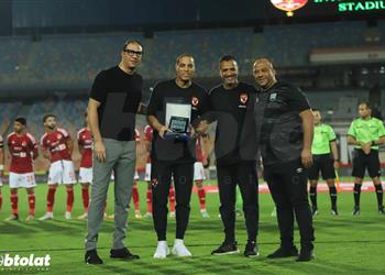 فيديو سامي قمصان الأهلي عانى من خطأ وحيد أمام زد وألتمس العذر للحكم