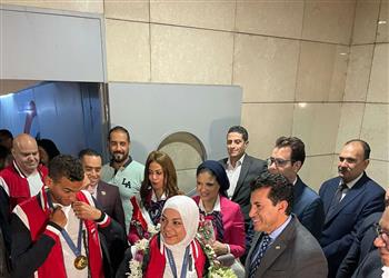 صور وزير الرياضة يستقبل أحمد الجندي وسارة سمير ويوجه رسالة للاعبي بعثة مصر في الأولمبياد