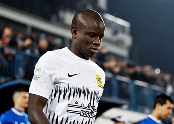 ناد إسباني يتفاوض مع ممثلي كانتي لضمه من اتحاد جدة