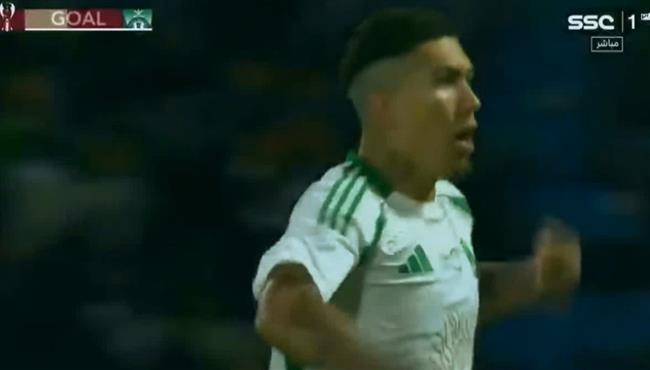هدف فيرمينو في مرمي الهلال بكاس السوبر السعودي اسيست رياض محرز