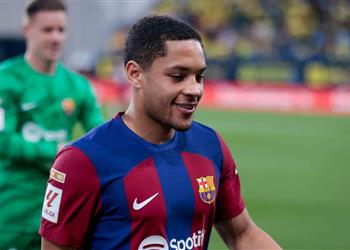 سبورت فيتور روكي يضع برشلونة في مأزق