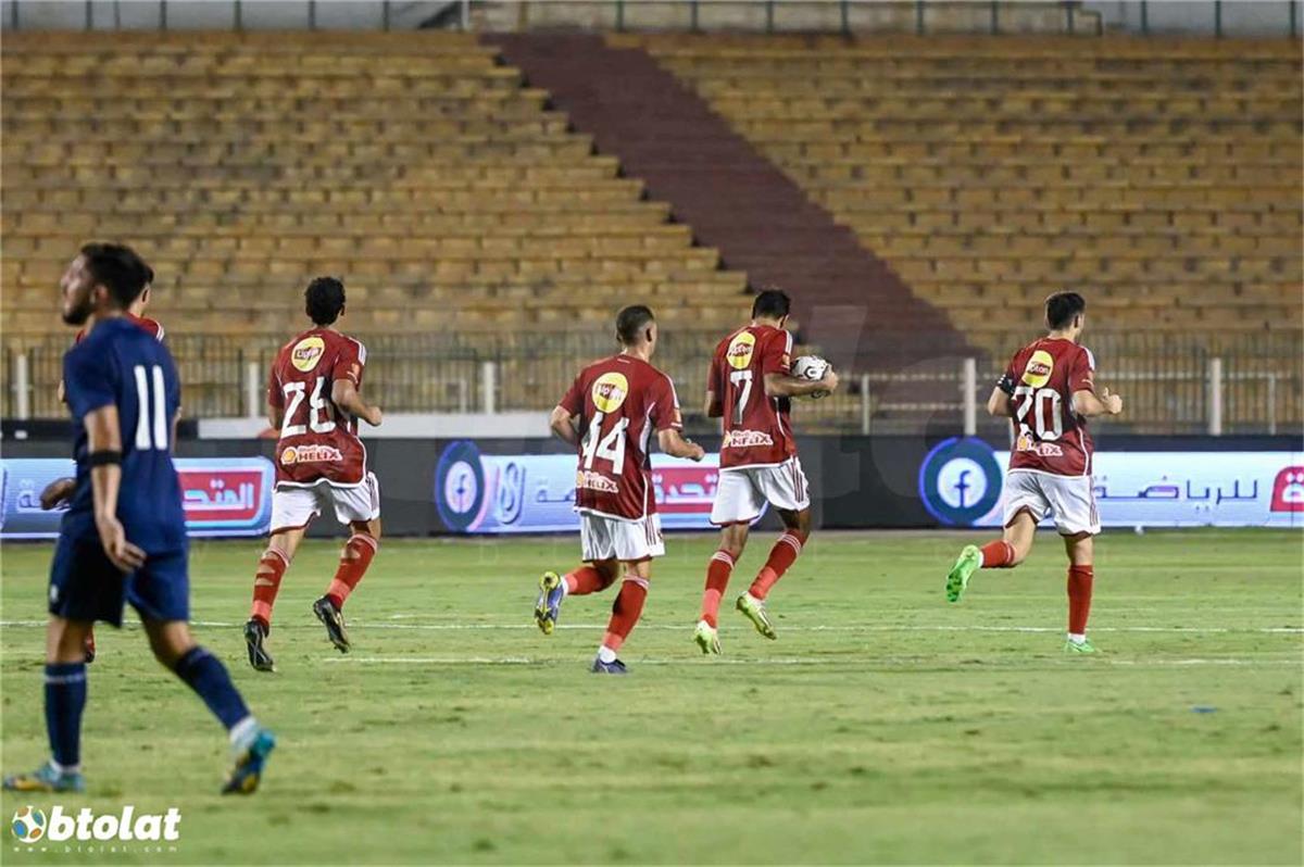 لاعبو الاهلي