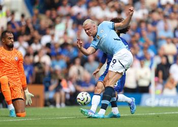 نفس القارب جوارديولا يقارن هالاند بـ ميسي ورونالدو بعد تألقه أمام تشيلسي