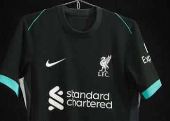 باللون الأسود ليفربول يعلن قميصه الاحتياطي لموسم 2024 25