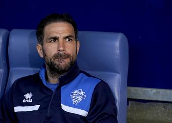 بواسطة فابريجاس كومو يقترب من ضم لاعبي برشلونة وريال مدريد