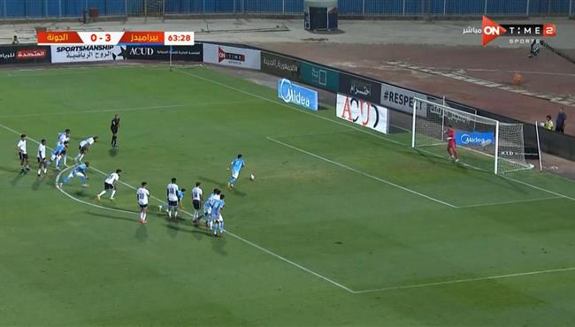 مصطفي فتحي يهدر ركلة جزاء امام الجونة يتصدي لها حارس المرمي