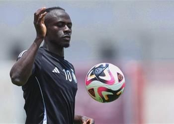 تقارير تكشف تفاصيل عرض الاتحاد السعودي لضم ماني وغضب الأخير