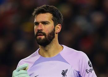 أليسون يوضح رأيه في تحرك ليفربول للتعاقد مع مامارداشفيلي