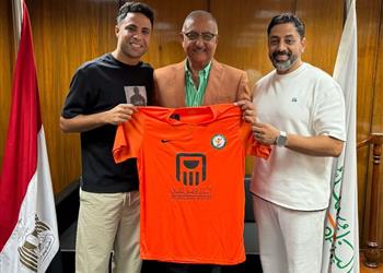 رسمي ا محمد إبراهيم ينتقل إلى البنك الأهلي