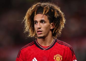 مانشستر يونايتد يوافق على رحيل حنبعل المجبري إلى ناد في تشامبيونشيب