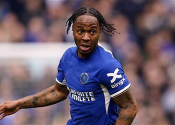 أمام أنظار جاره ديلي ميل توضح موقف ستيرلينج من الانتقال إلى مانشستر يونايتد