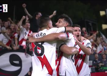 فيديو أوناي لوبيز يسجل هدف رايو فاليكانو الأول أمام برشلونة