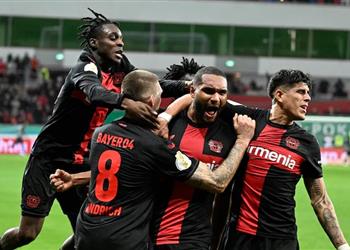 وكيل مدافع ليفركوزن المطلوب في برشلونة يرغب في الرحيل علينا إيجاد حل