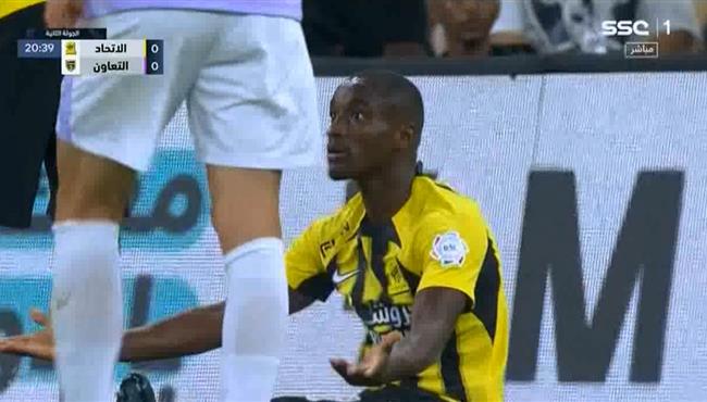 هل حرم الحكم الاتحاد من ركلة جزاء امام التعاون