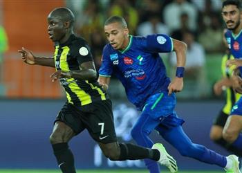 تقارير هانز فليك يحسم مصير صفقة كانتي في برشلونة