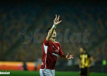 للمرة الخامسة على التوالي وسام أبو علي يفوز بجائرة رجل مباراة الأهلي والمقاولون العرب