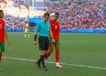 فيديو إصابة حكم مباراة المغرب وإسبانيا في أولمبياد باريس واستبداله