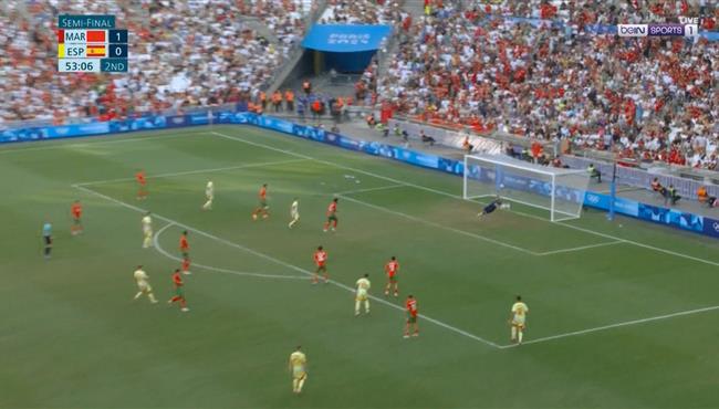 تصدي منير المحمدي ينقذ المغرب من هدف التعادل لاسبانيا
