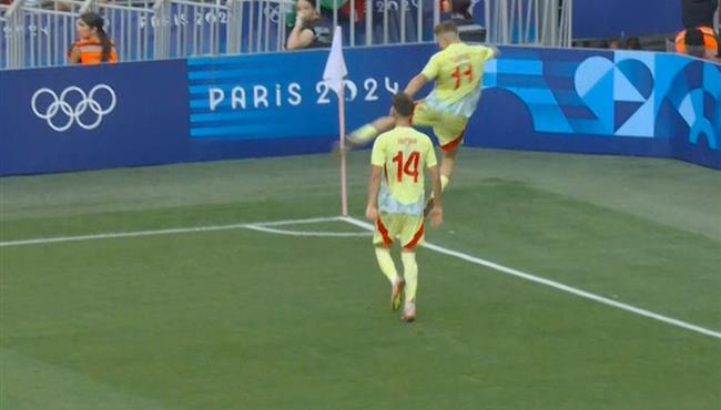 الحكم يعاقب فيرمين لوبيز بسبب احتفاله بهدفه امام المغرب في اولمبياد باريس