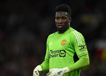 أونانا يحذر جمهور مانشستر يونايتد كونوا مستعدين سأخاطر كثير ا في الموسم الجديد