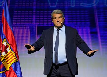 تمت برشلونة يحسم تعاقده مع نجم يورو 2024