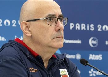 فقدوا الثقة مدرب إسبانيا يكشف أسباب الفوز على مصر في أولمبياد باريس