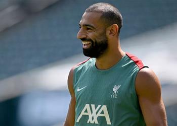 سوتون ينصح سلوت بشأن مصير محمد صلاح مع ليفربول