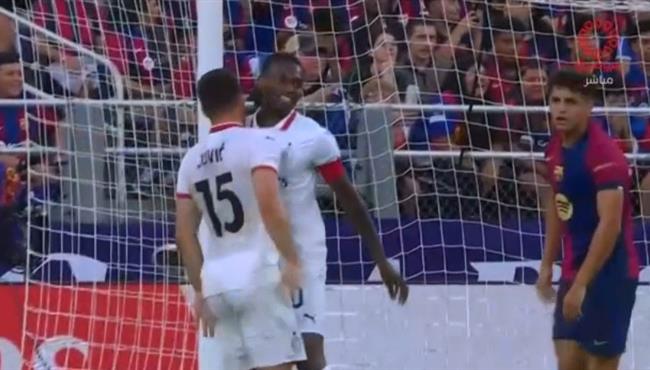 هدف ميلان الاول في مرمي برشلونة