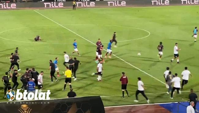 فرحة لاعبي سيراميكا كليوباترا بعد الفوز علي طلائع الجبش بكأس الرابطة بكأس الرابطة