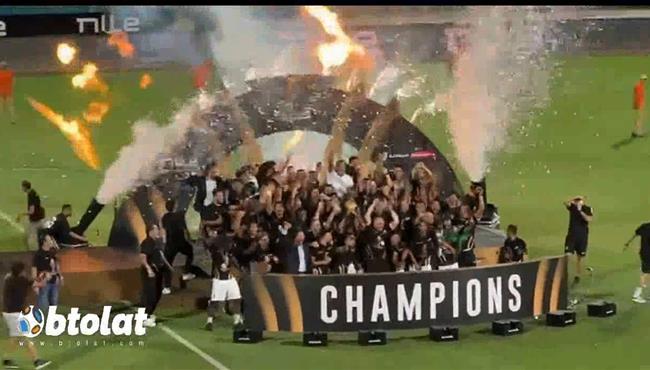 فرحة عارمة من لاعبي سيراميكا كليوباترا لحظه التتويج بكأس الرابطة المصرية