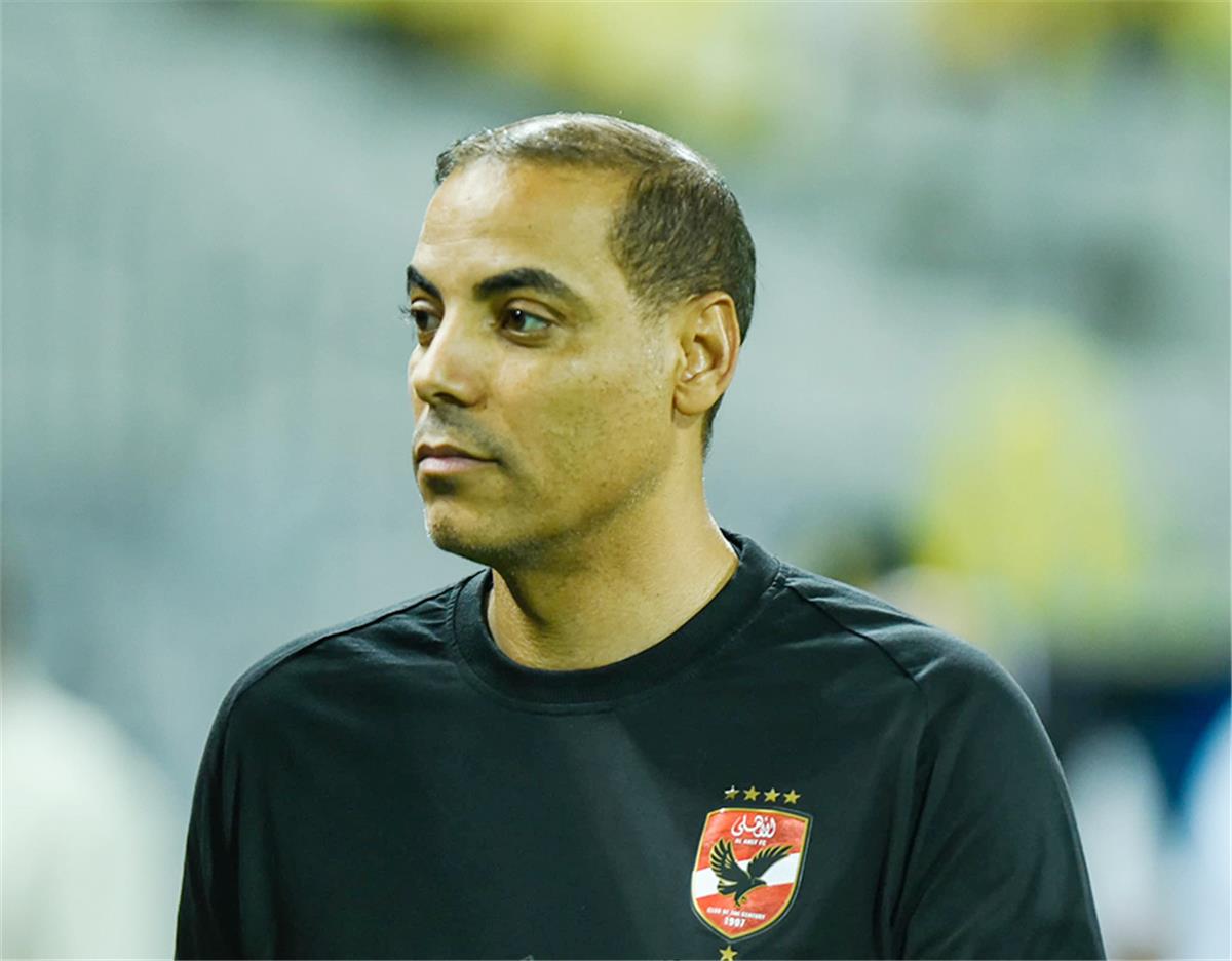 خالد بيبو مدير الكرة في الاهلي