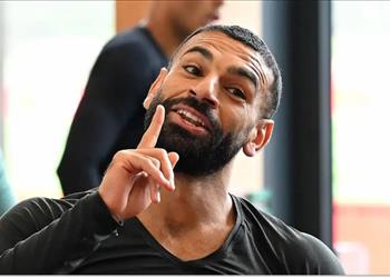 فاولر يجب على ليفربول تجديد عقد محمد صلاح حتى لا يحدث الجنون