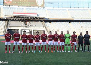 رسمي ا الأهلي يعلن قيد 5 لاعبين جدد في القائمة الإفريقية