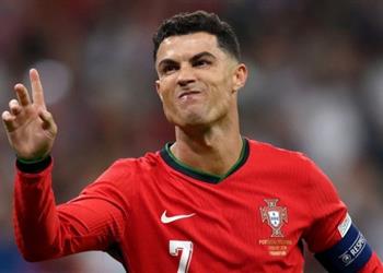 بطل المليار كريستيانو رونالدو يحقق تاريخ ا غير مسبوق