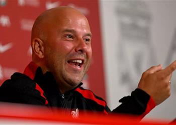 سلوت عن تجديد عقود محمد صلاح وأرنولد وفان دايك مع ليفربول سأقدم إجابة مملة